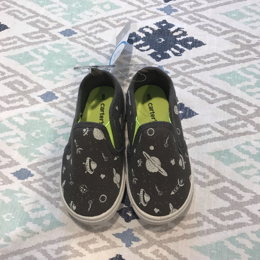 Toddler boys slip on sneakers